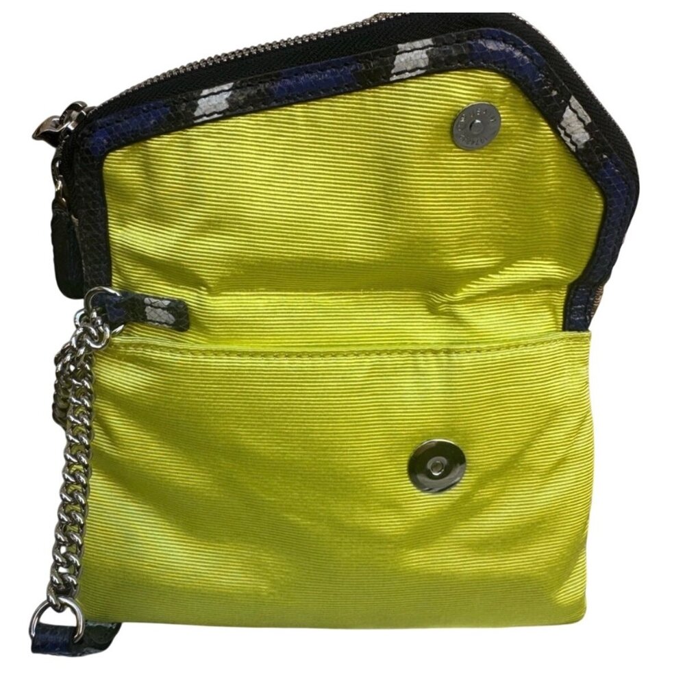 Henri Bendel Rare Neon Lime Cobalt Snakeskin Envelope Wristlet - Picture 4 of 15